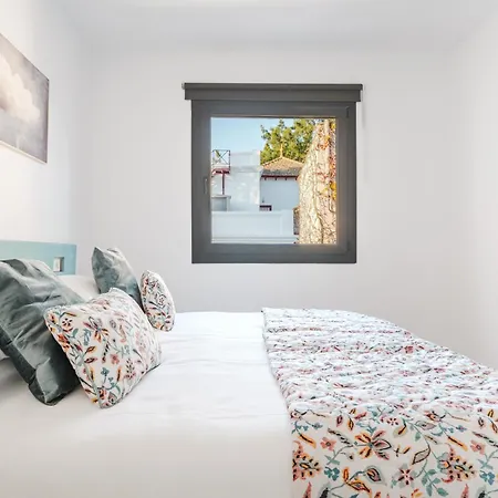 Ferienhaus Charming Townhouse With Parking In San Cristóbal de La Laguna