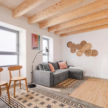 Charming Townhouse With Parking In La Laguna (Tenerife)